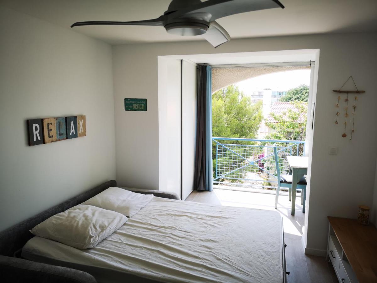 Appartement Avec Piscine Et Garage Proche Plage Et Commerces Ла-Сейн-сюр-Мер Екстер'єр фото