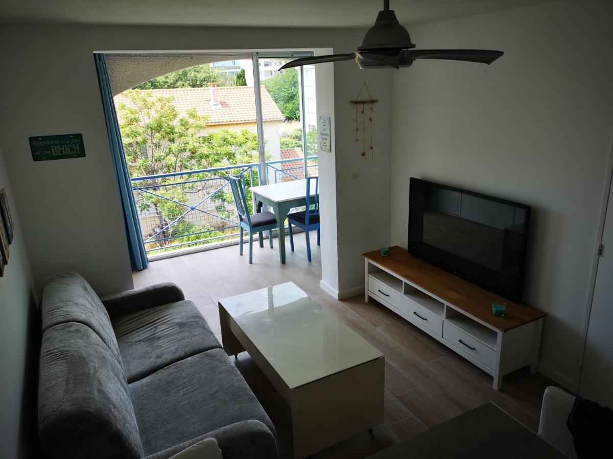 Appartement Avec Piscine Et Garage Proche Plage Et Commerces Ла-Сейн-сюр-Мер Екстер'єр фото
